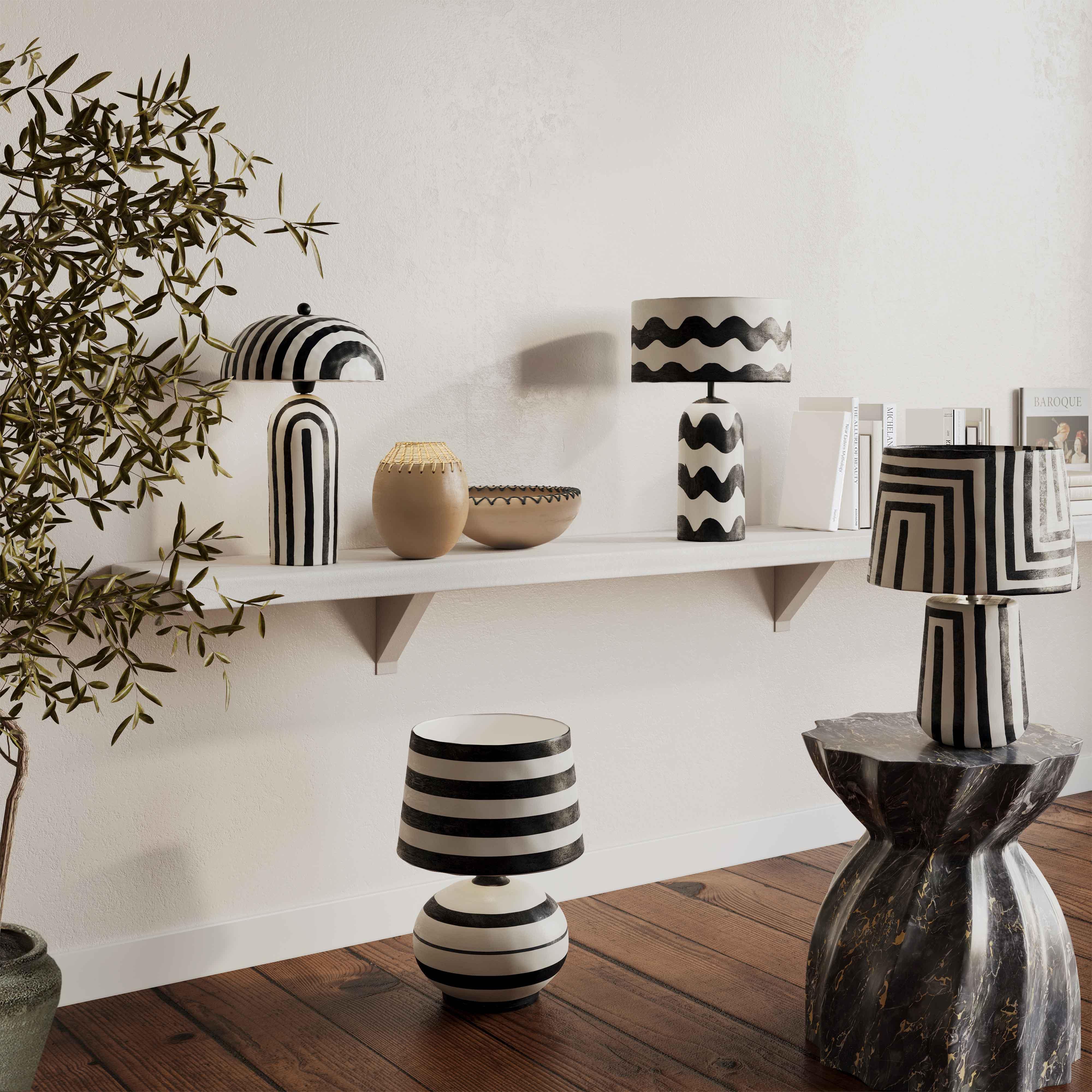 Maiori Striped Papier Mache Table Lamp 20 Maiori Striped Papier Mache Table Lamp